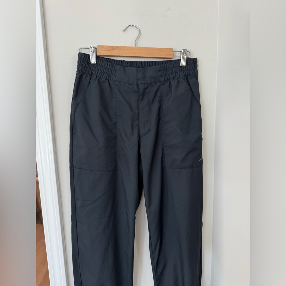 Black workout pants